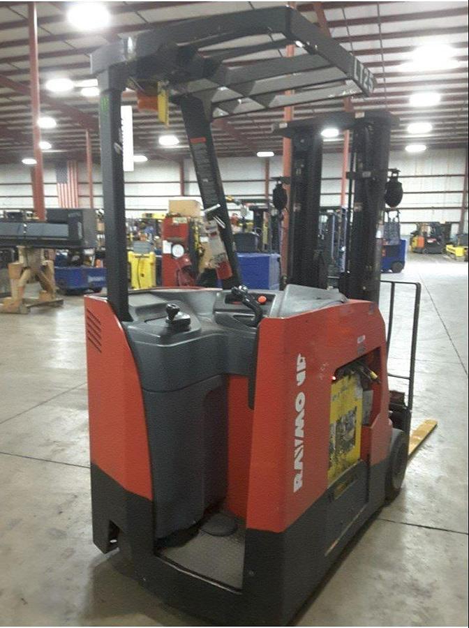 Rear view of refurbished 2011 Raymond 425-C40TT electric dockstocker showing counterweight, battery door, and rear chassis panel during Vaughan deployment