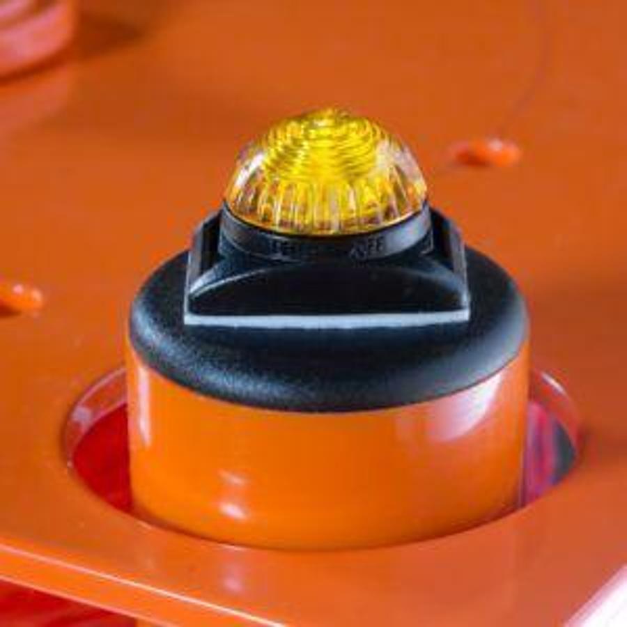 Portable Safety Zone LED Light Kit | CSA/MOL Compliant | 5-Pack | Waterproof | Field-Mount | Brampton ON | Premier Lift Equipment