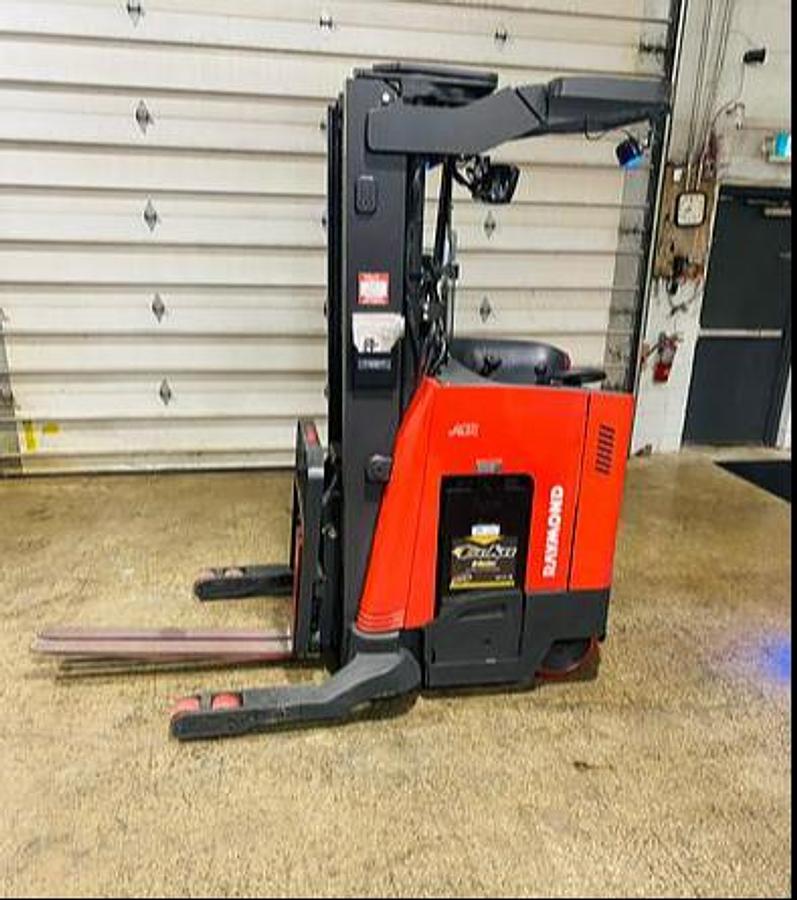 2018 Raymond 730-DR30TT CSA deep reach forklift Brampton 3000 lb 201” triple mast pantograph freezer-compatible export-certified