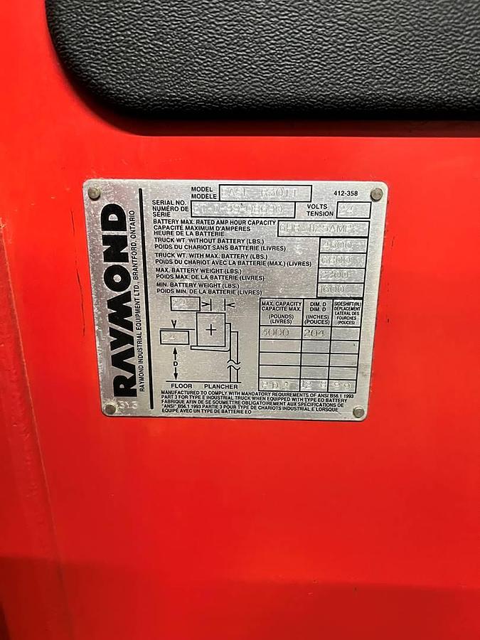 Data tag view showing serial number, model ID, and CSA compliance stamp