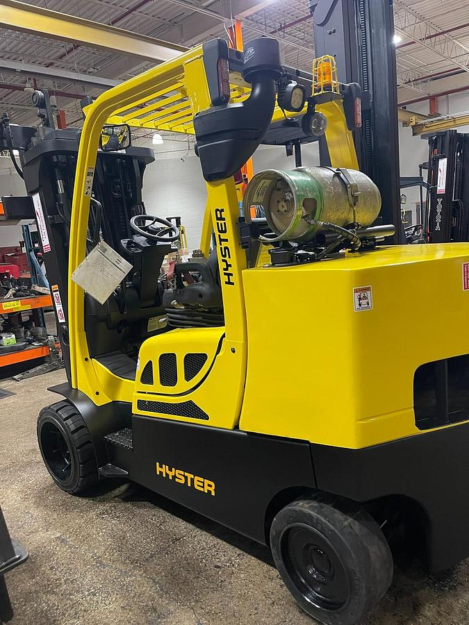 2017 Hyster S120FTPRS – opposite side angle – LPG cushion forklift with 163” triple mast and clamp‑ready hydraulics – CSA certified