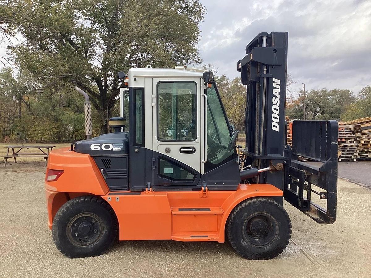 CSA-Certified Diesel Forklift – 13,500 lb Doosan D60S-7 with Full Cab, Double Carriage & Solid Pneumatic Tires Delivered to Brampton
