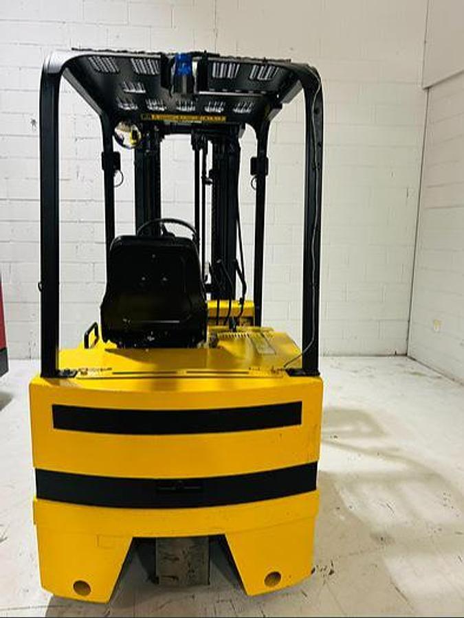 Rear view of Budget Caterpillar FC40 older electric forklift, non‑CSA, suitable for light‑duty indoor work.