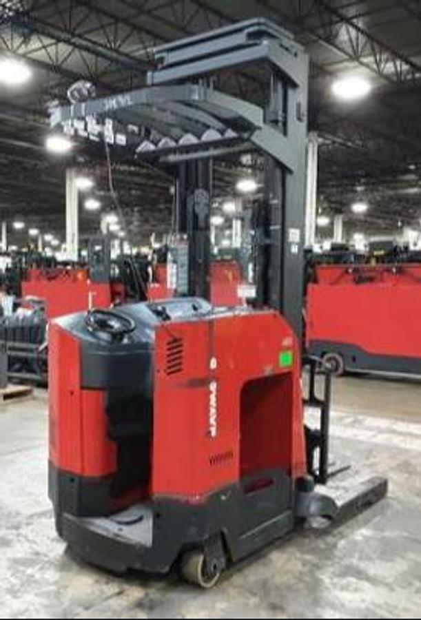 Rear angle of Raymond 750-DR32TT forklift – CSA-certified electric double reach truck, 3,200 lb capacity, pantograph reach, 36V AC system – Premier Lift Equipment Brampton ON