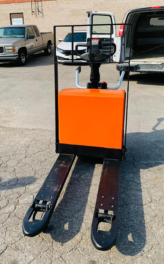 2023 BT LPE200Z front view – 27x45 forks – electric walkie rider – CS platform – dock‑ready