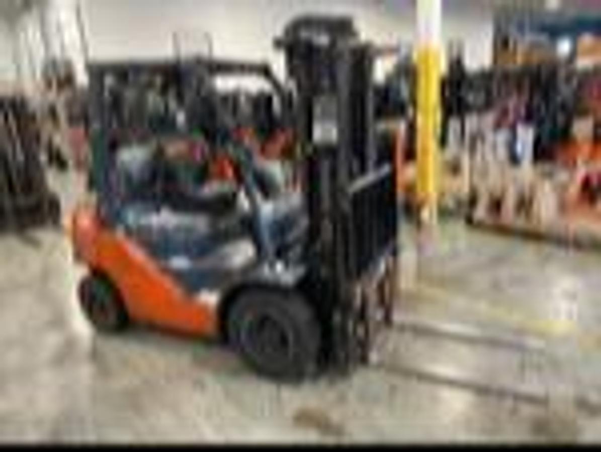 2019 Toyota 8FGU20 LPG Forklift | Triple Mast | Side Shift | Pneumatic Tires | CSA Certified | Brampton ON | Export Ready