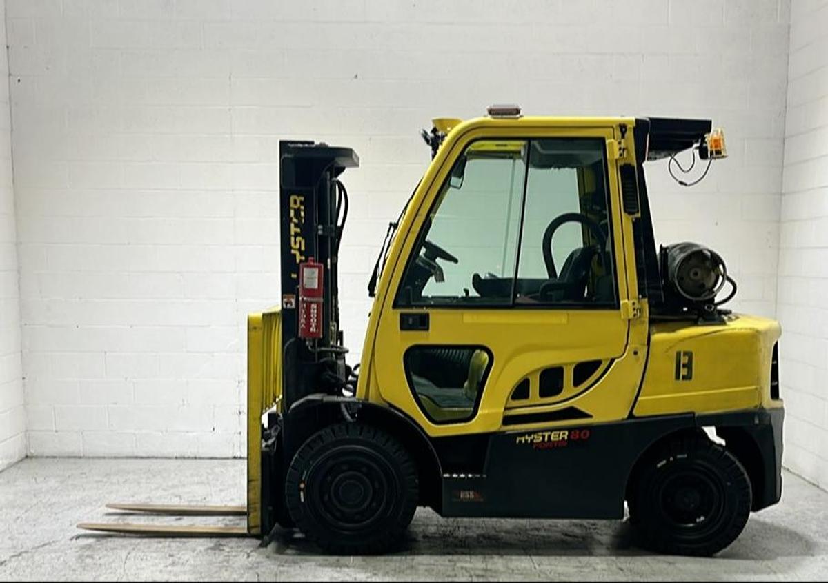 2019 Hyster H80FT LPG Forklift | Two-Stage Mast | Heated Cab | Monotrol | CSA Certified | Brampton ON | Export Ready