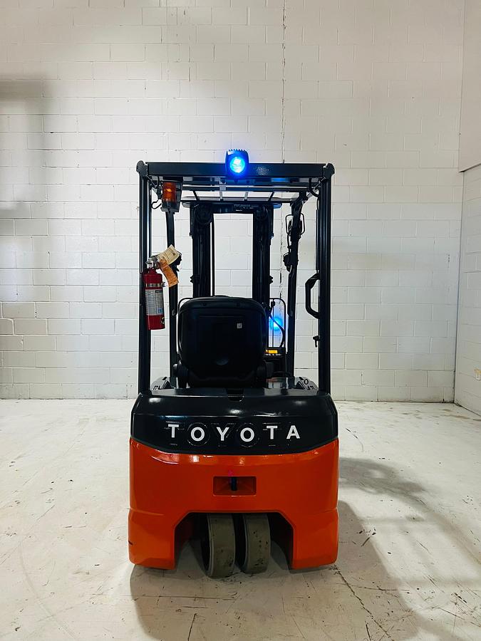 Toyota 8FBE20U – rear counterweight view – CSA certified – reconditioned electric forklift – Brampton ON