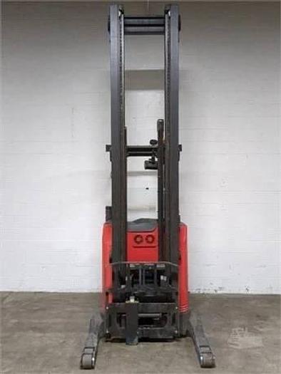 Used SOLD – Refurbished 2016 Raymond 750-R45TT | Electric Reach Truck | CSA Certified | Mississauga Deployment Completed