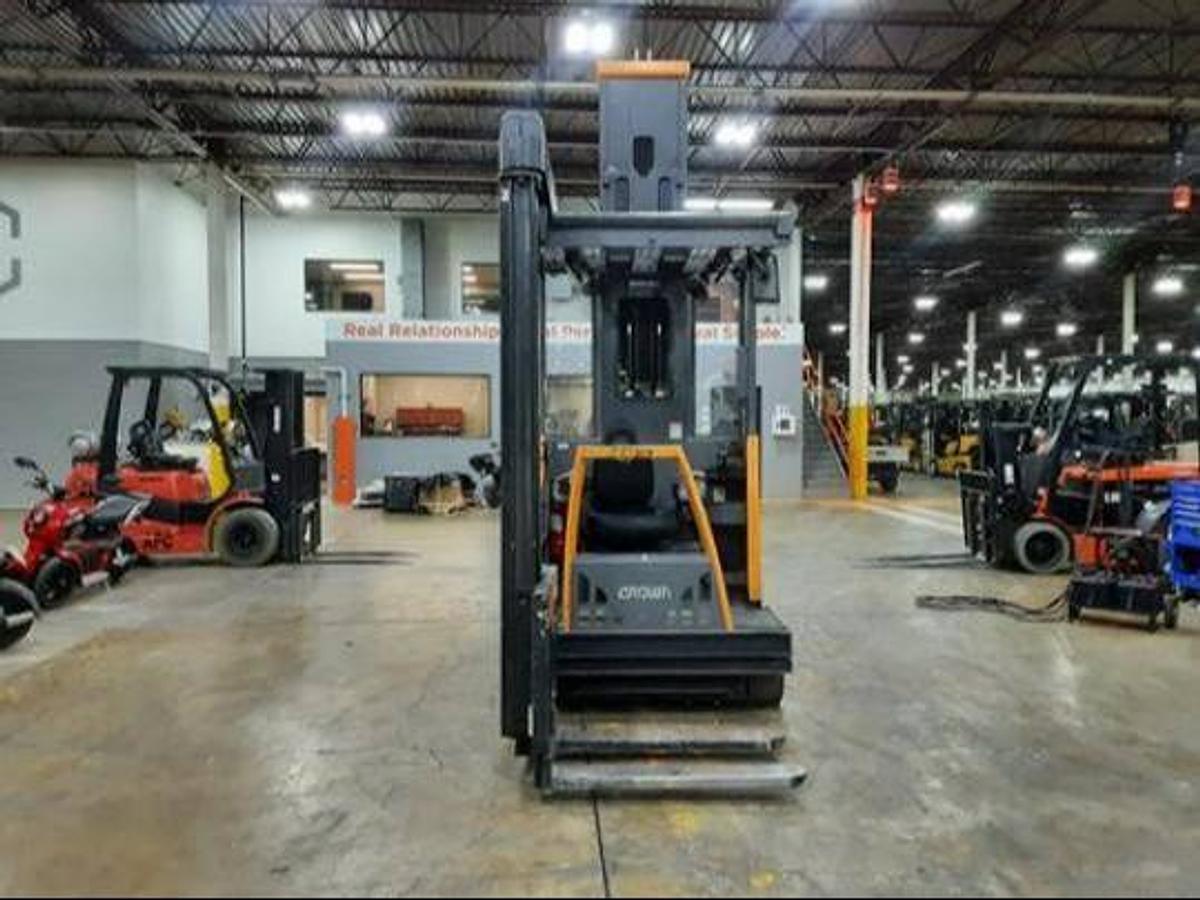 Crown TSP6500-33 – operator cab – seated controls, digital display, and harness points – CSA turret forklift – Brampton ON