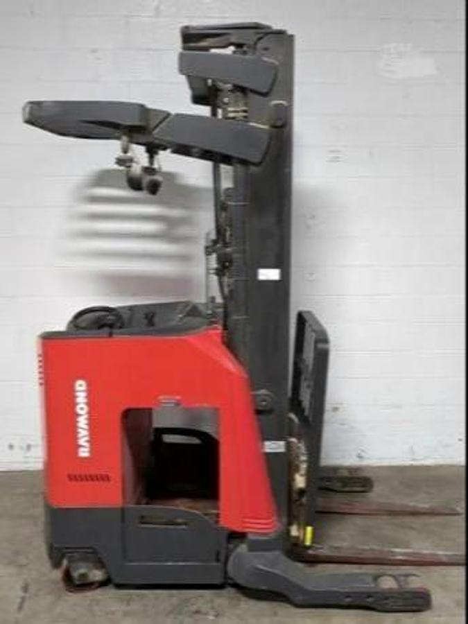 2014 Raymond 750-R35TT CSA reach truck Brampton 3500 lb 241” triple mast side shift single reach battery extra freezer-ready export vertical racking