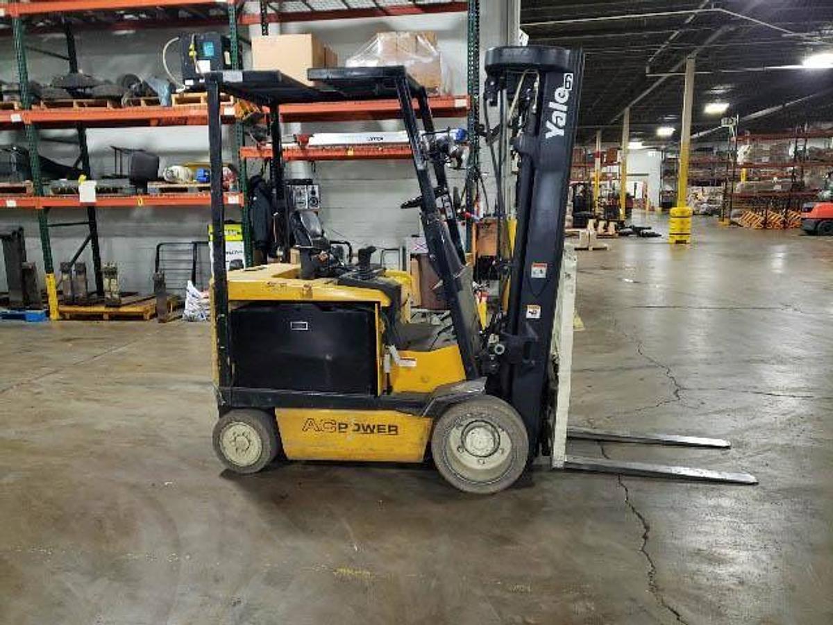 Opposite side view showing battery compartment and CSA-certified chassis