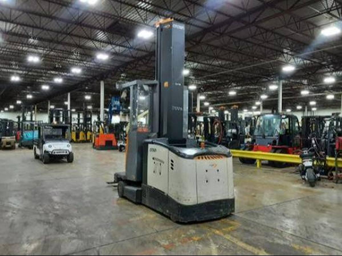 Crown TSP6500-33 – rear angle view from opposite side – chassis, rear mast rails, and CSA decal set – electric turret forklift – Brampton ON