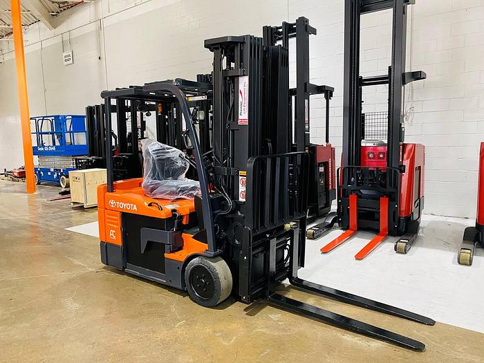 Refurbished SOLD – Refurbished 2013 Toyota 7FBEU20 | Electric 3-Wheel Forklift | CSA Certified | Brampton Deployment Completed