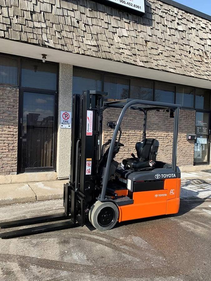 Refurbished 2018 Toyota 8FBE20U electric 3-wheel forklift with CSA certification and new paint deployed in Mississauga for indoor warehouse operations