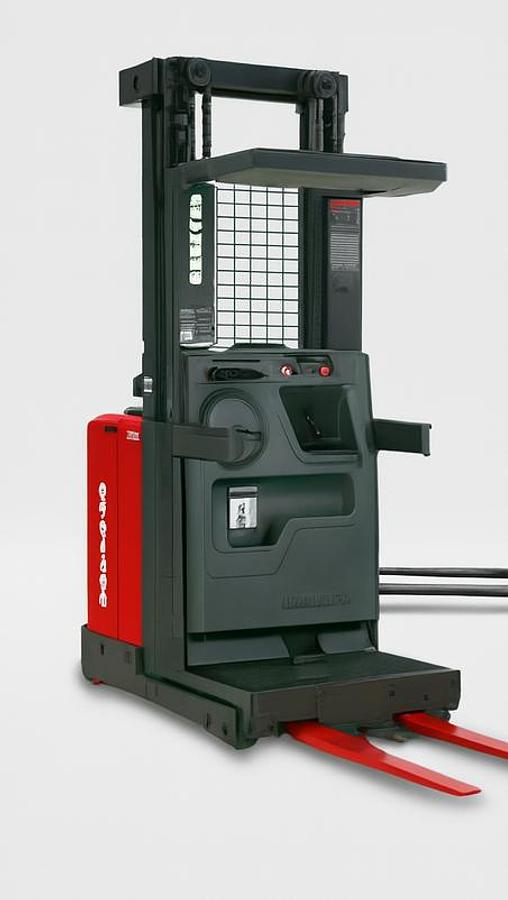 Order picker rentals GTA – CSA‑certified narrow‑aisle fulfillment equipment