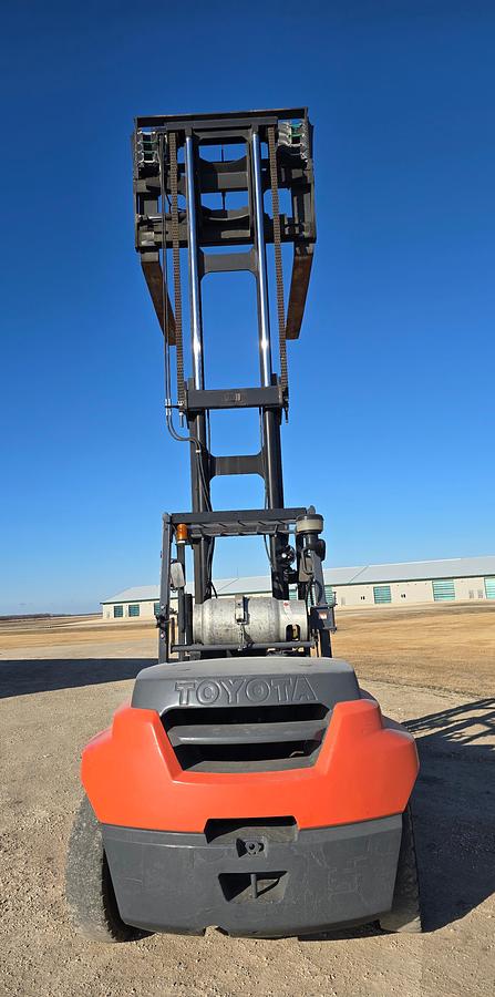 Close up of Forks Raise Rear view showing counterweight and mounted safety lighting