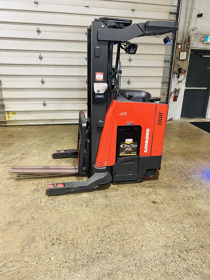 Used 2017 Raymond 720-R40TT