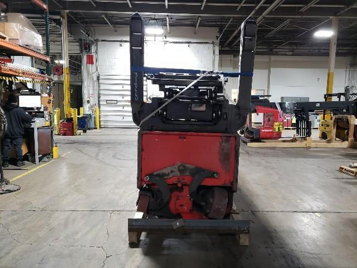 2018 Raymond 750‑DR32TT deep reach forklift underside view laid down pantograph assembly 36V