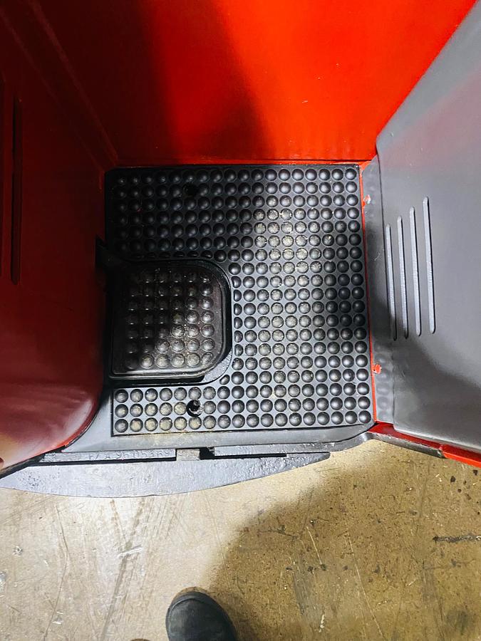 Operators deadman pedal