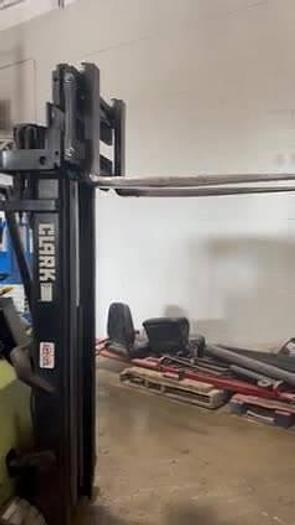 Used CSA Certified 3-Wheel Electric Forklift | Mississauga, ON | 4,000 lb Capacity | 189" Lift Height | Triple Mast | Reconditioned | Battery Extra