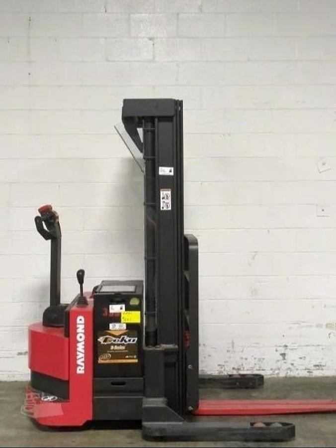 Used 2022 Raymond RSS30 | CSA Certified Walkie Stacker | 3,000 lb Capacity | Triplex Mast | Brampton ON