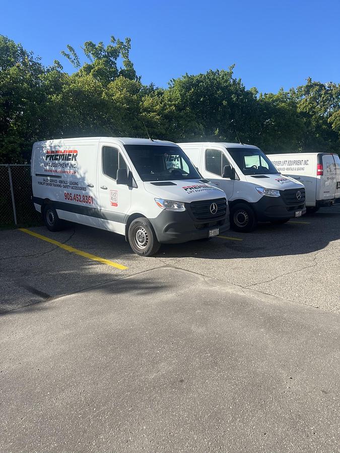 Used Raymond Forklift Service & Repairs | Battery, Electric & VNA | Mississauga & Peel