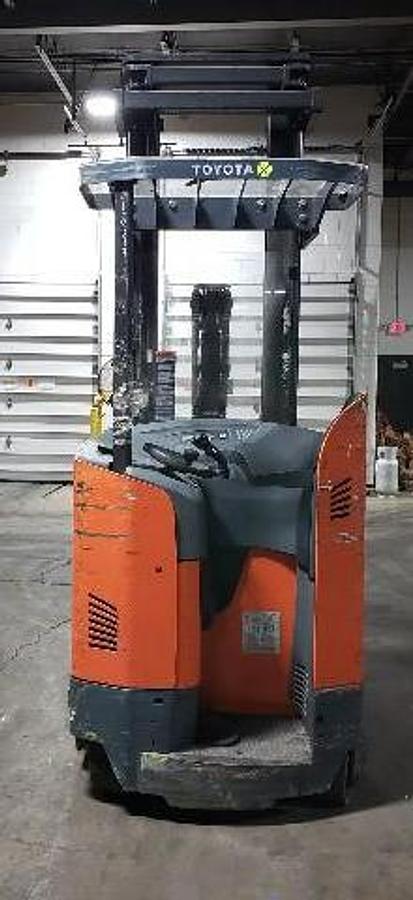 Rear angle view of Toyota 9BRU18 showing chassis and steering assembly