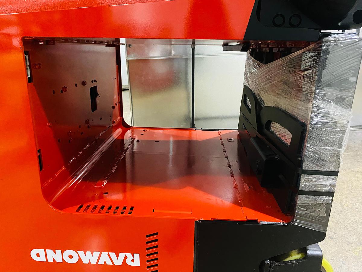 battery compartment to accept 36 volt battery