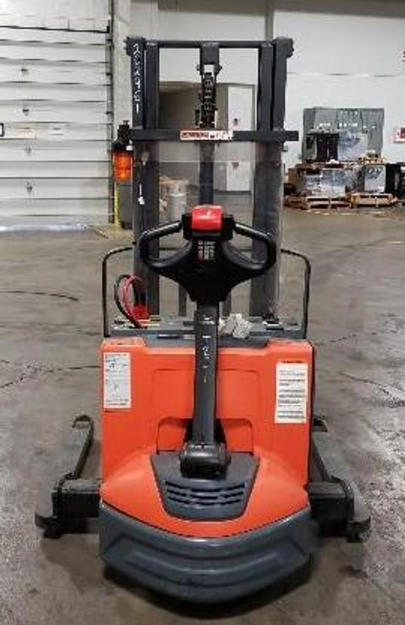 CSA Certified Toyota Walkie Straddle Stacker Brampton