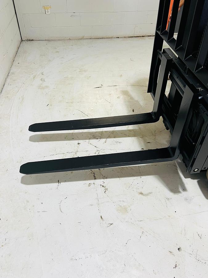 side view of set of 42" fork tips