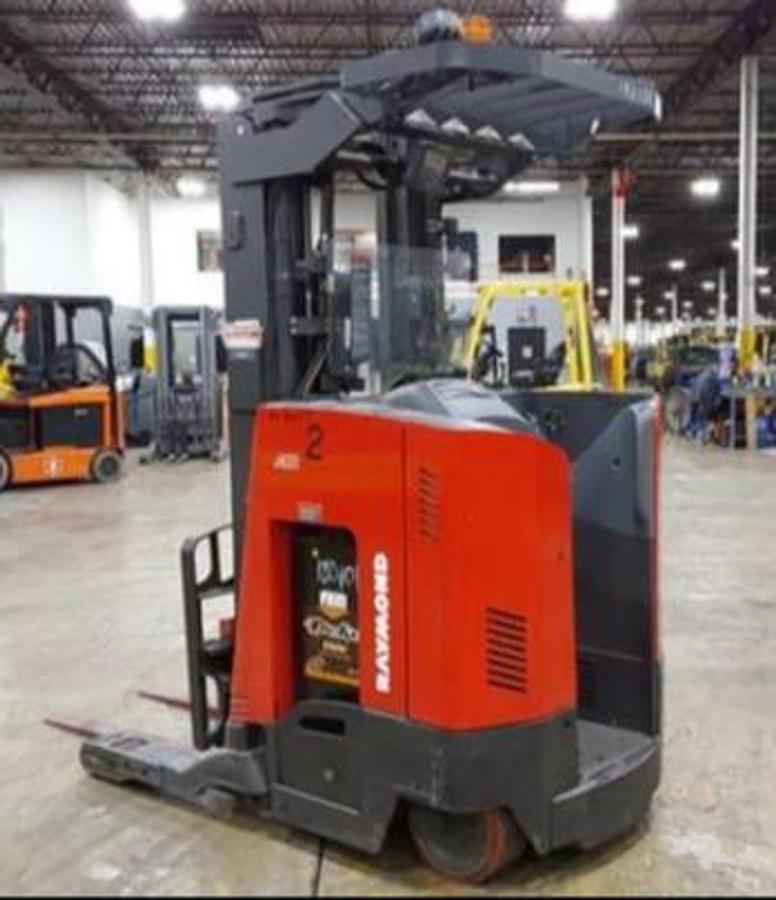 Opposite Rear view showing counterweight and mounted safety lighting