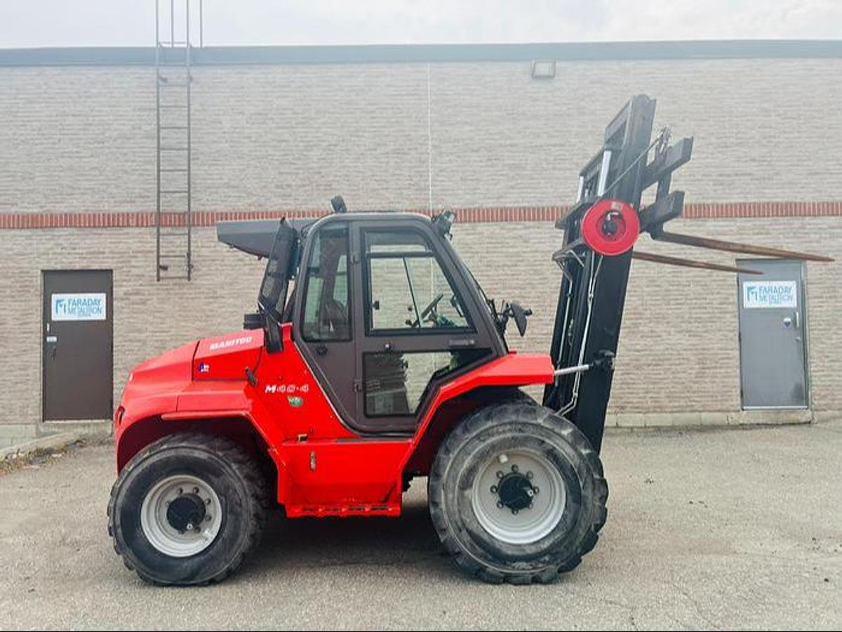 CSA-Certified Manitou M40-4 Diesel Rough Terrain Forklift – 8,818 lb Capacity | 4WD | Pneumatic Tires | Outdoor Yard & Job Site Use | Brampton ON