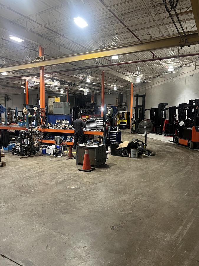 Used Komatsu Forklift Service & Repairs | IC, Electric & High‑Capacity Units | GTA
