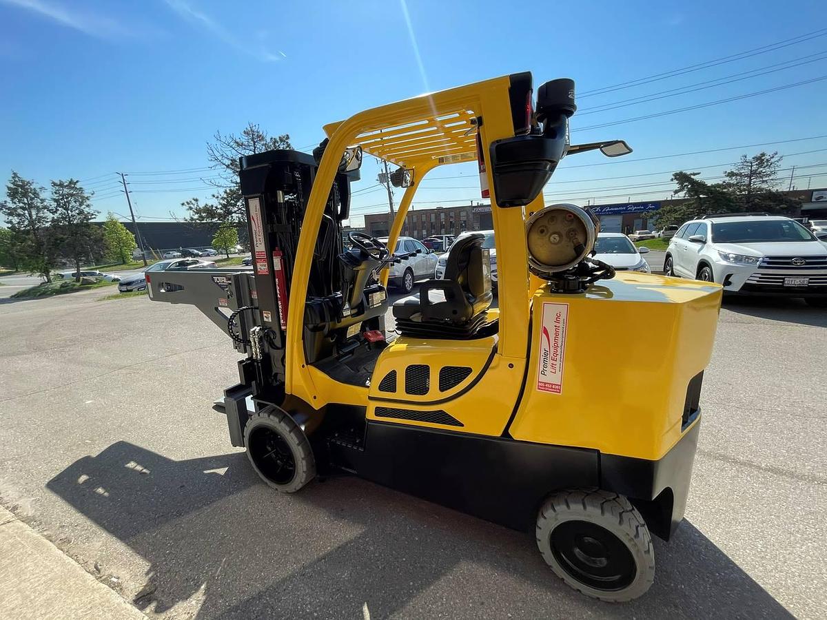 Hyster S120FTPRS – full side profile – marble clamp, cushion tires, and propane tank mount – CSA-certified forklift – Brampton ON