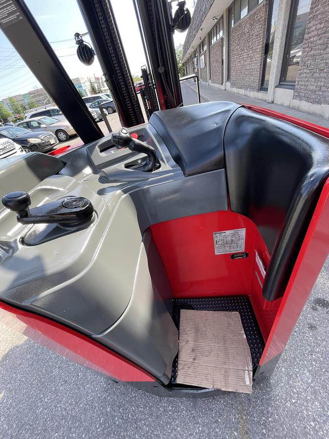 Used 2019 Raymond 425-C50QM