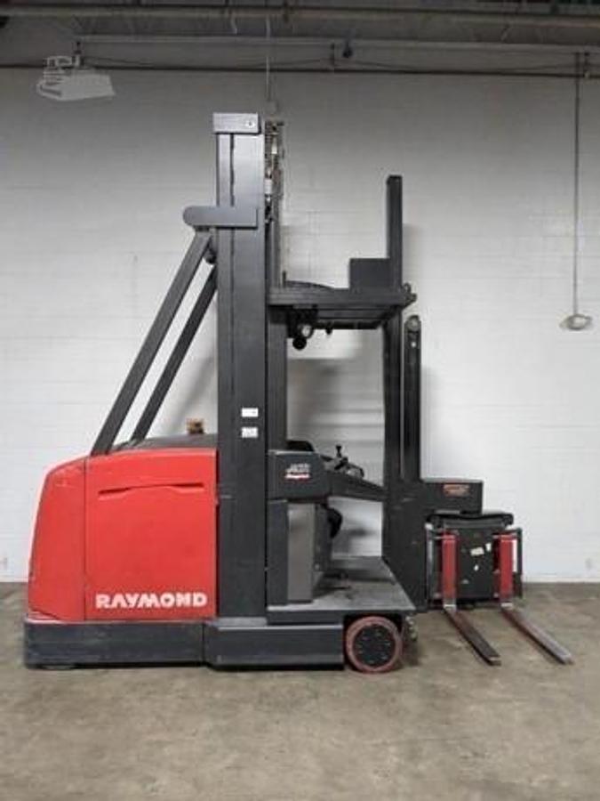 Used 2018 Raymond 960CSR30T