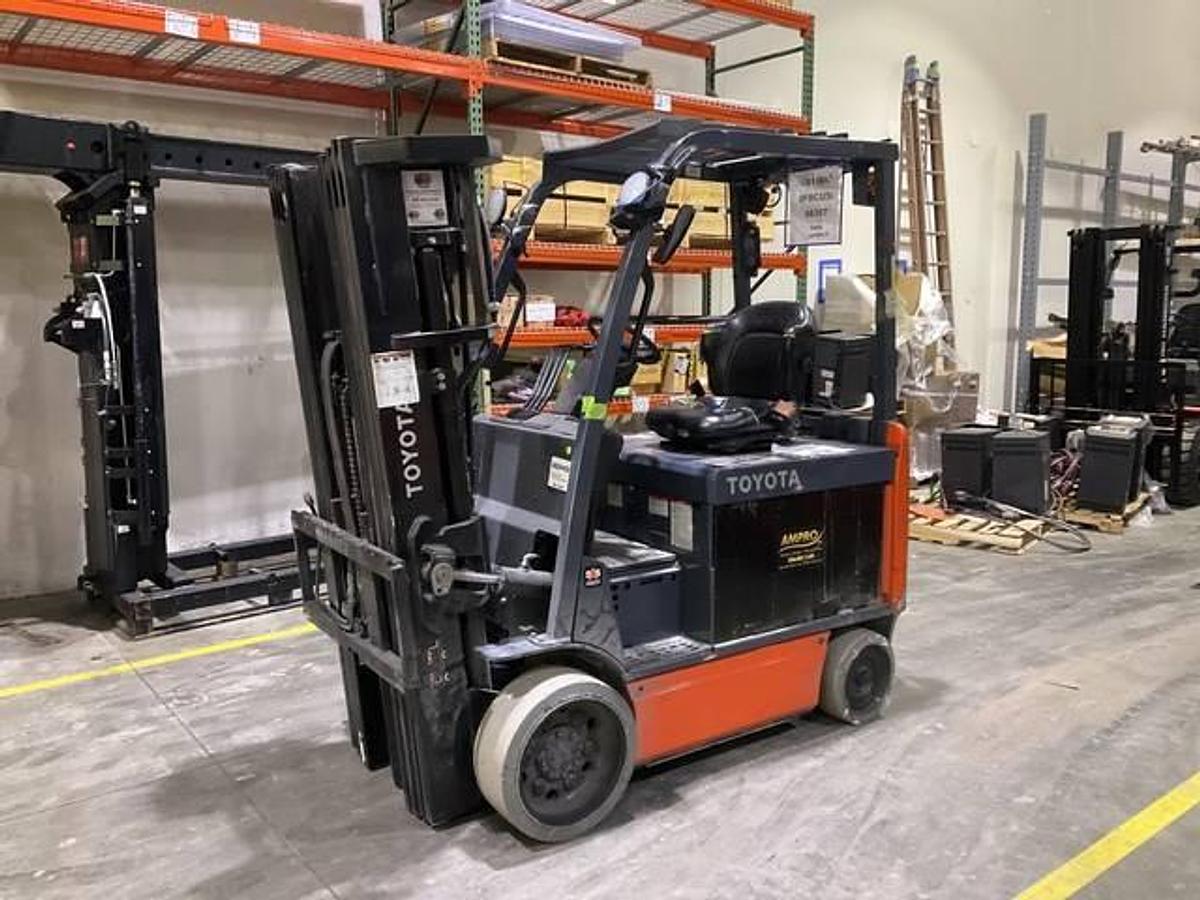 Sold-Toyota-8FBCU30-CSA-Electric-Forklift-6,000lb-240”-Lift-BramptonON
