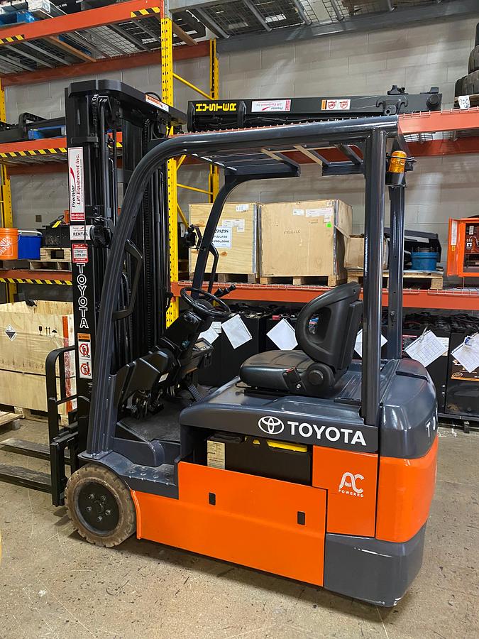 2018 Toyota 8FBE20U electric 3-wheel forklift with CSA certification deployed in Mississauga for indoor warehouse operations and narrow aisle maneuvering