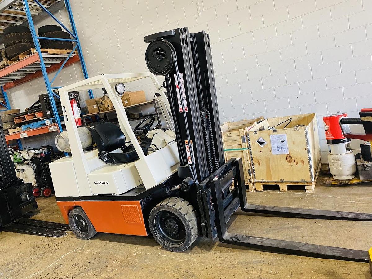 Refurbished LP Gas Cushion Tire Forklifts