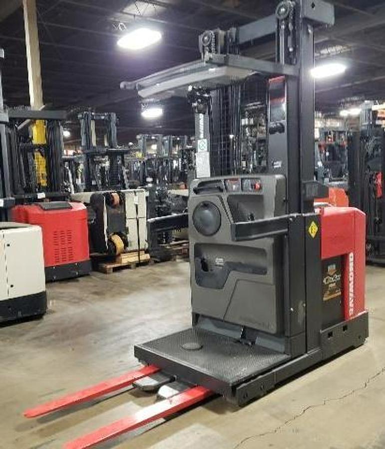 Front angle of 2020 Raymond EE‑rated OPC30TT showing operator platform and mast