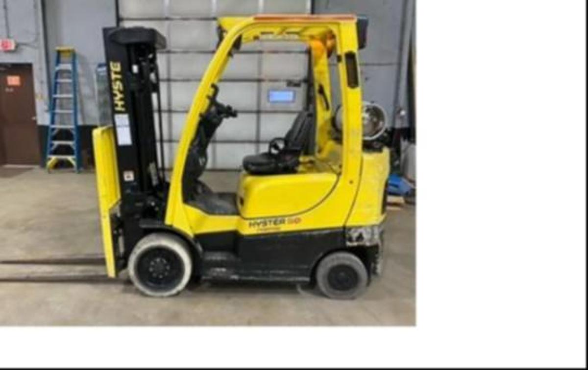 2018 Hyster S50FT CSA propane forklift Brampton 5000 lb 187” triple mast side shift cushion tires clamp-ready indoor warehouse export-certified