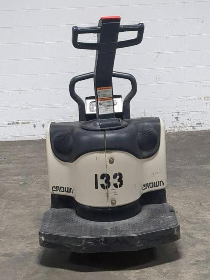 “2012 Crown PE4500‑80 rear view – rider platform, chassis, and drive unit”