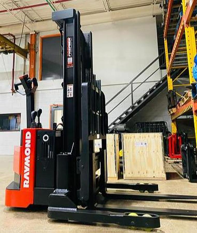 Refurbished Electric Walkie Straddle Stackers