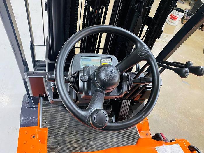 Refurbished SOLD – Refurbished 2013 Toyota 7FBEU20 | Electric 3-Wheel Forklift | CSA Certified | Brampton Deployment Completed