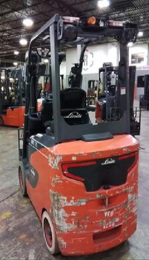 2019 Linde E32CL opposite rear angle – drive motor area, steer axle, cushion tire electric forklift
