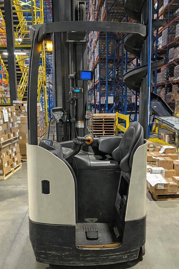 Crown-RM6095S-45-Back-View-CSA-Certified-Forklift-Brampton-ON
