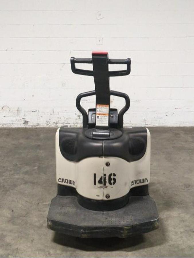 “2012 Crown PE4500‑80 rear view – rider platform, chassis, and drive unit”