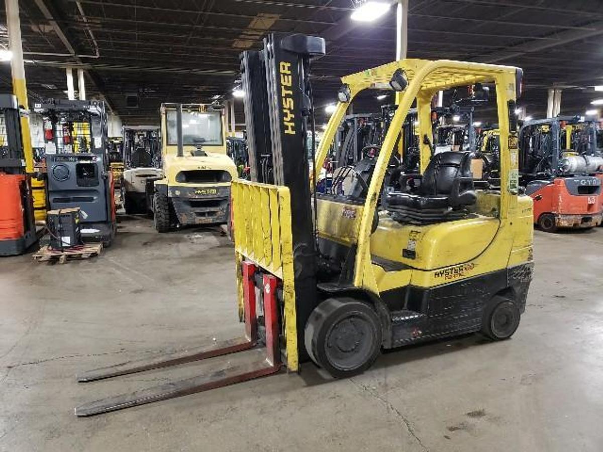 Side view of 2010 Hyster S60FT – CSA‑Certified 6,000 lb LPG Cushion Forklift with 252” Quad Mast and Side Shift”