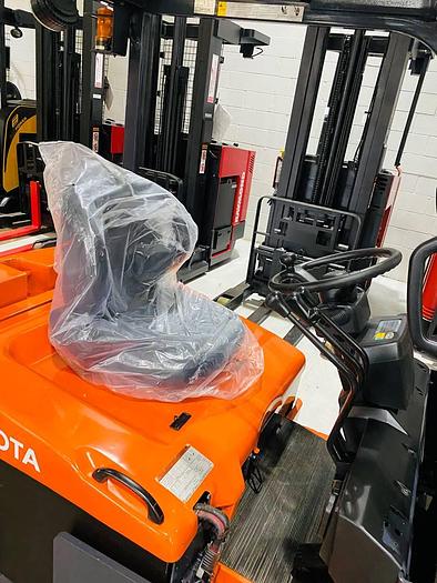 Refurbished SOLD – Refurbished 2013 Toyota 7FBEU20 | Electric 3-Wheel Forklift | CSA Certified | Brampton Deployment Completed